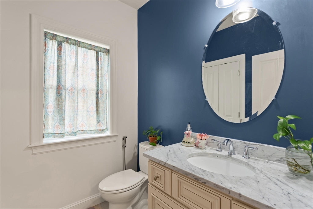 6 Point Road, Unit 1 Shrewsbury, MA 01545 - Photo 14 of 39 Gallery Image 14