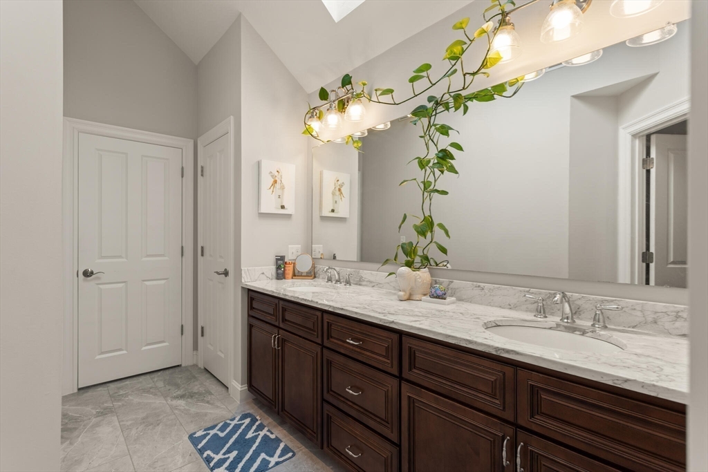 6 Point Road, Unit 1 Shrewsbury, MA 01545 - Photo 20 of 39 Gallery Image 20