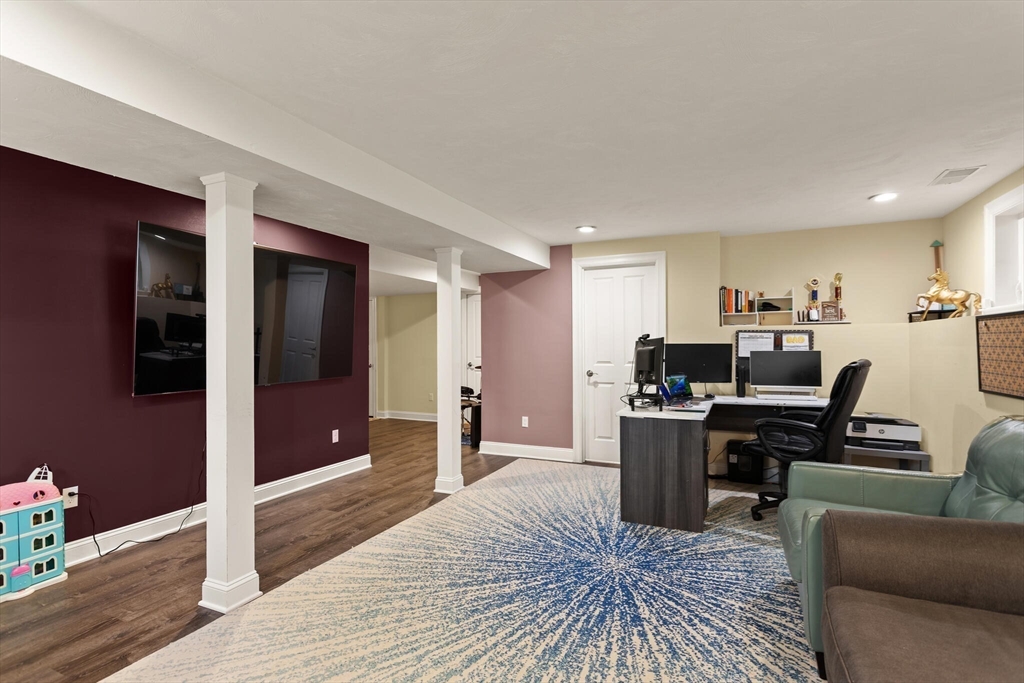 6 Point Road, Unit 1 Shrewsbury, MA 01545 - Photo 29 of 39 Gallery Image 29