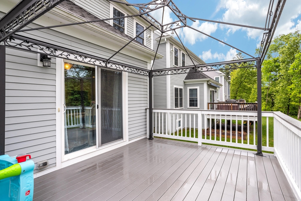 6 Point Road, Unit 1 Shrewsbury, MA 01545 - Photo 34 of 39 Gallery Image 34