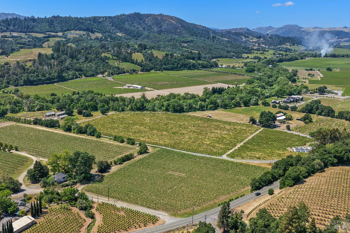 5091 Dry Creek Road Healdsburg, CA 95448 - Photo 36 of 52