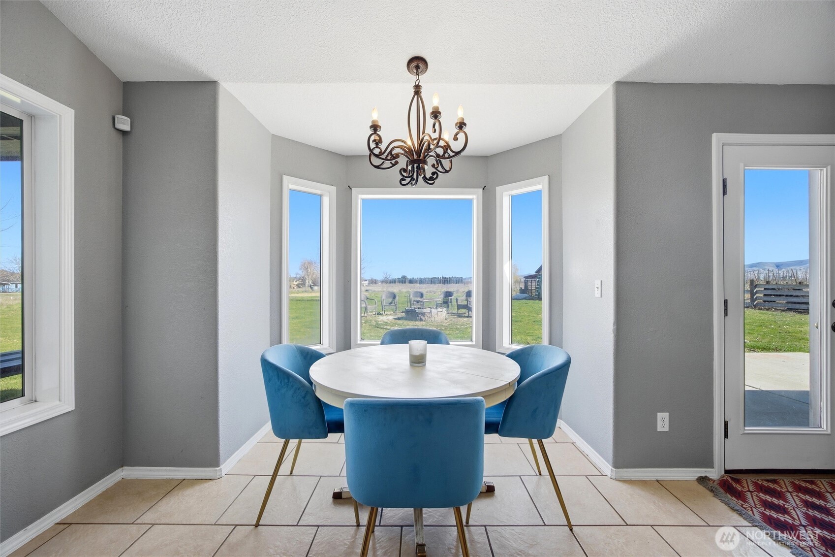 3988 East Euclid Road Mabton, WA 98935 - Photo 16 of 30