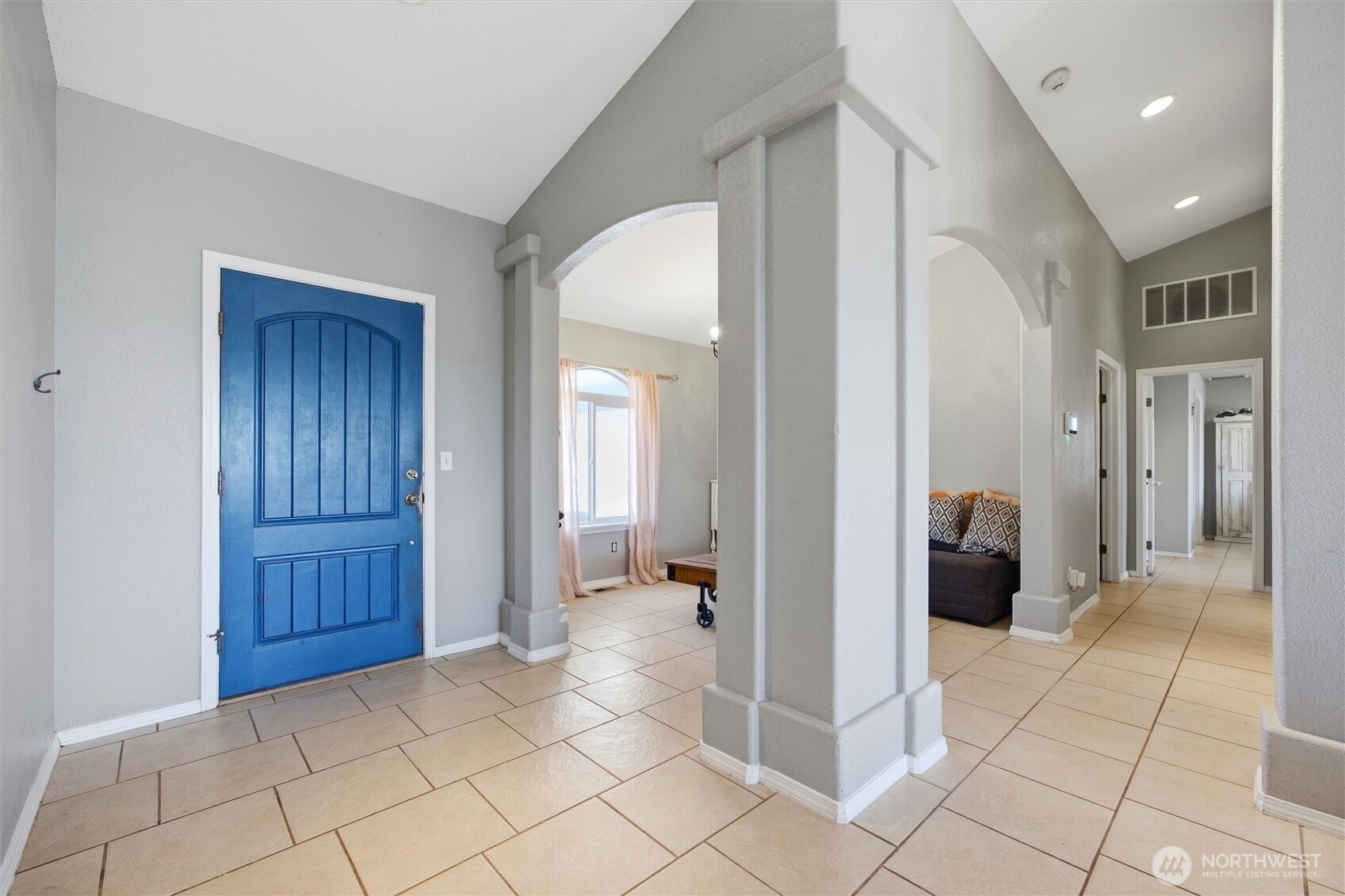 3988 East Euclid Road Mabton, WA 98935 - Photo 5 of 30