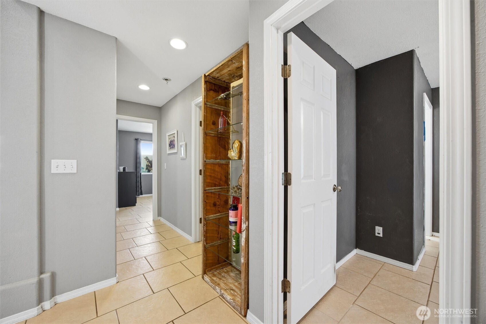 3988 East Euclid Road Mabton, WA 98935 - Photo 6 of 30