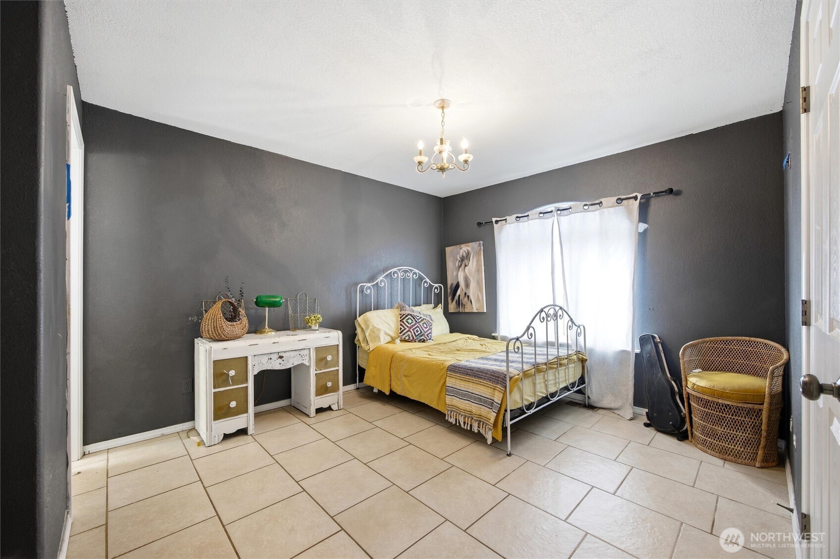 3988 East Euclid Road Mabton, WA 98935 - Photo 7 of 30