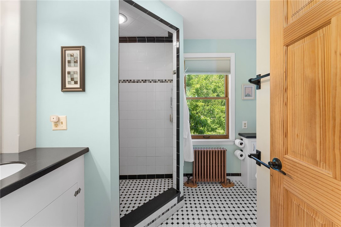 162 Church Street Westerly, RI 02808 - Photo 13 of 48