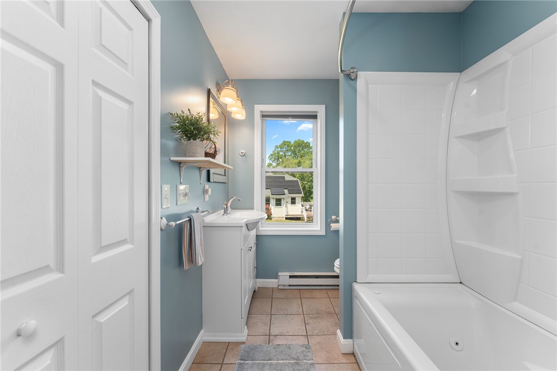 162 Church Street Westerly, RI 02808 - Photo 33 of 48