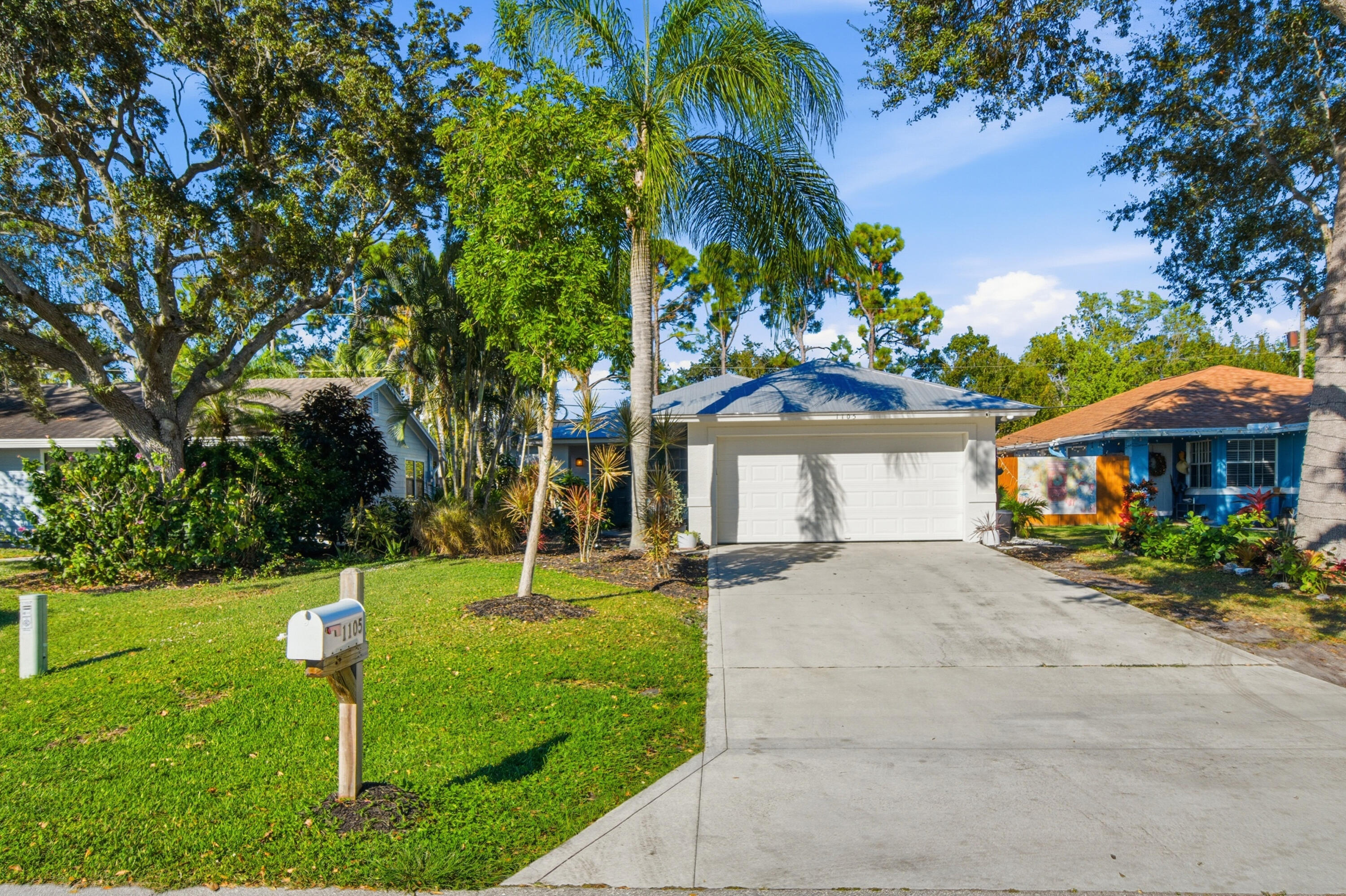 1105 Cherokee Street Jupiter, FL 33458 - Photo 1 of 31 1105_Cherokee_St_002
