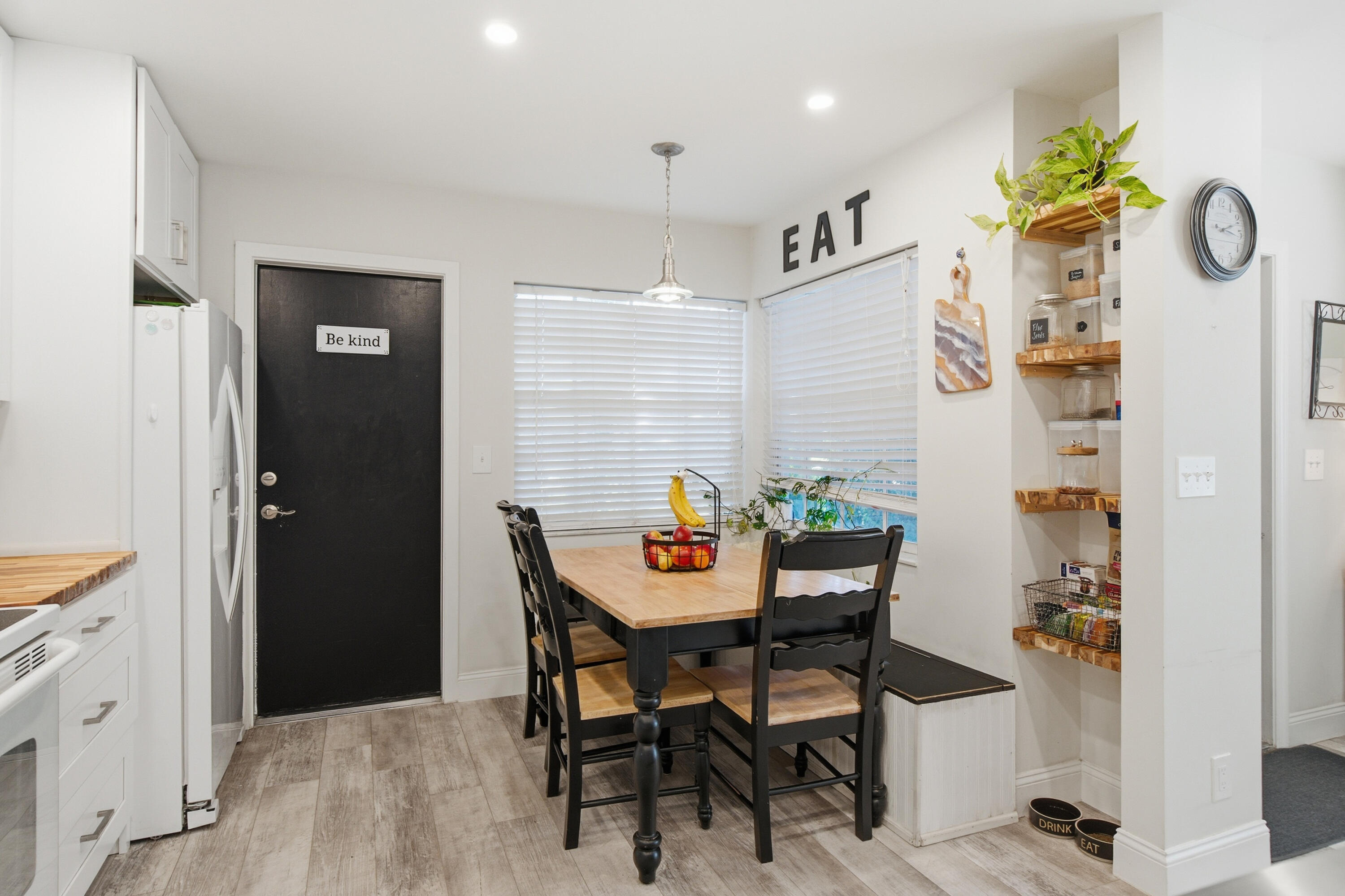 1105 Cherokee Street Jupiter, FL 33458 - Photo 11 of 31 1105_Cherokee_St_015