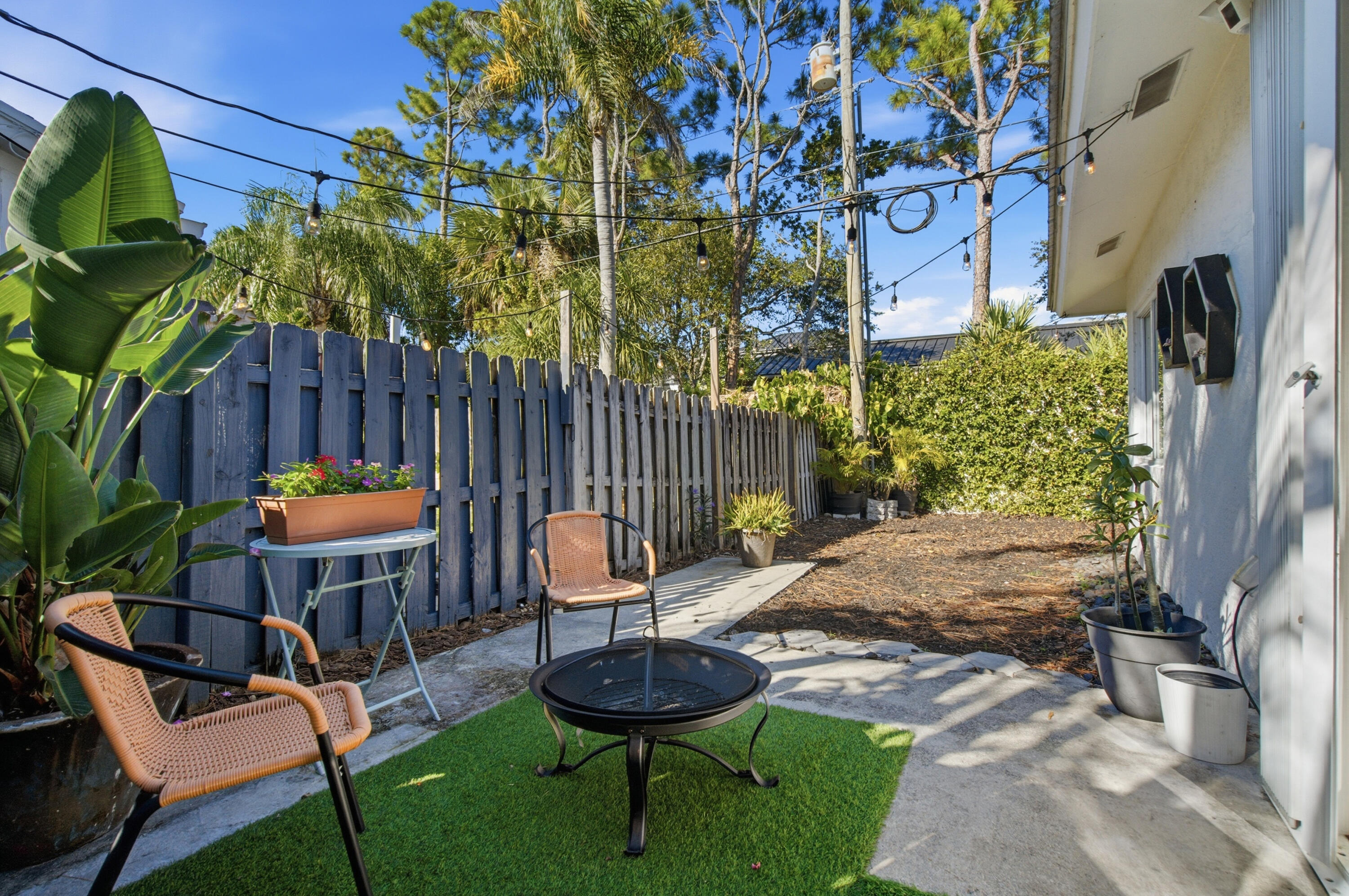 1105 Cherokee Street Jupiter, FL 33458 - Photo 23 of 31 1105_Cherokee_St_032