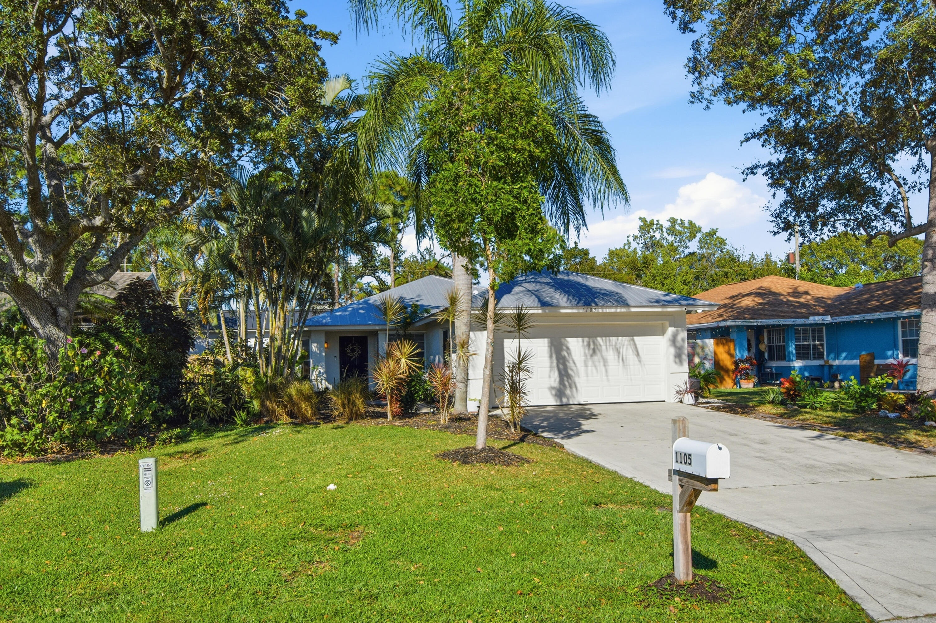 1105 Cherokee Street Jupiter, FL 33458 - Photo 4 of 31 1105_Cherokee_St_004