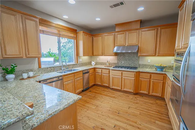 $1,125,000 | 28419 Hidden Hills Drive, Saugus, CA 91390