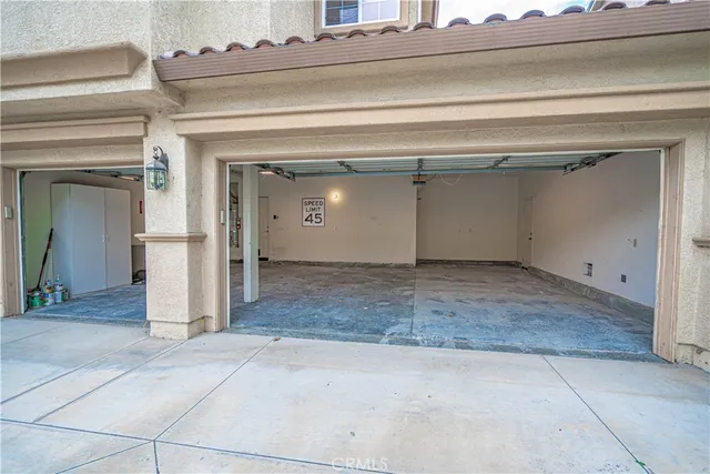 $1,125,000 | 28419 Hidden Hills Drive, Saugus, CA 91390