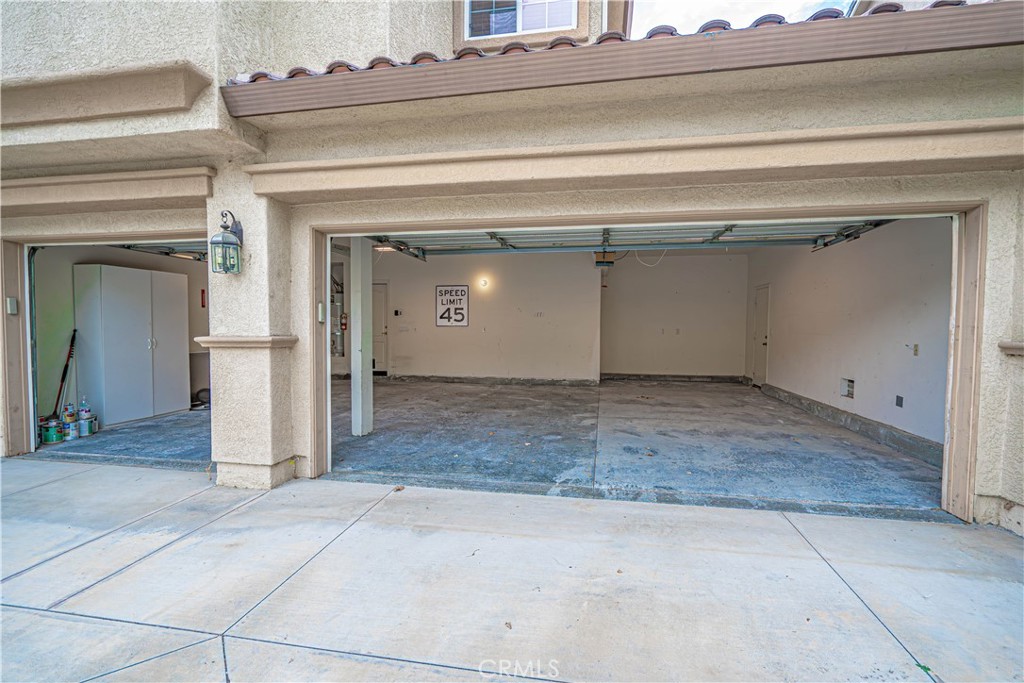 28419 Hidden Hills Drive Saugus, CA 91390 - Photo 24 of 60