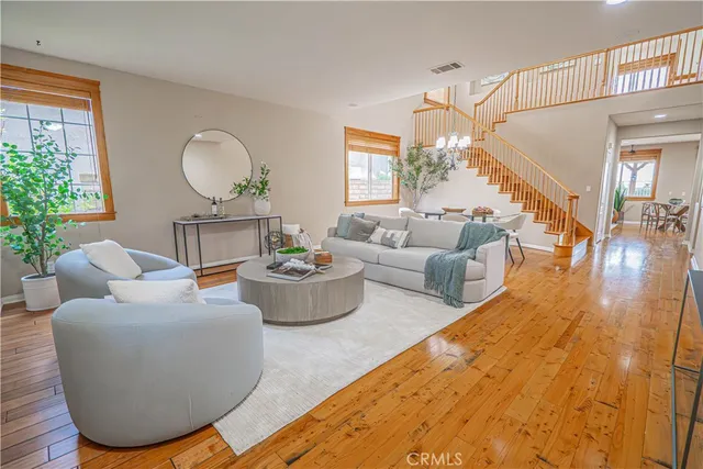 $1,125,000 | 28419 Hidden Hills Drive, Saugus, CA 91390