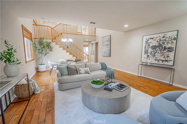 $1,125,000 | 28419 Hidden Hills Drive, Saugus, CA 91390