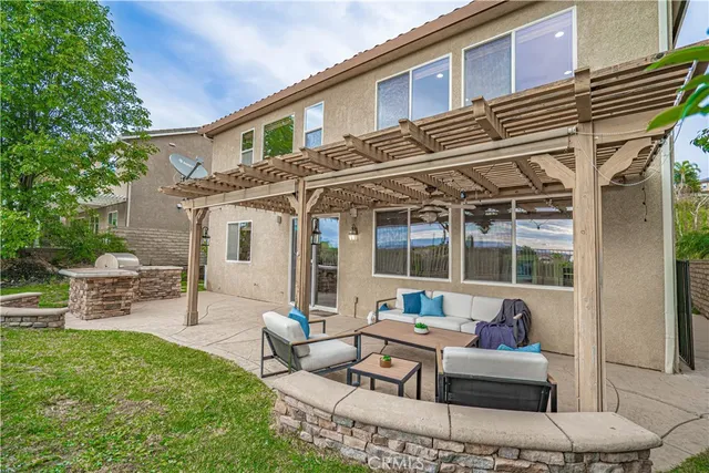 $1,125,000 | 28419 Hidden Hills Drive, Saugus, CA 91390