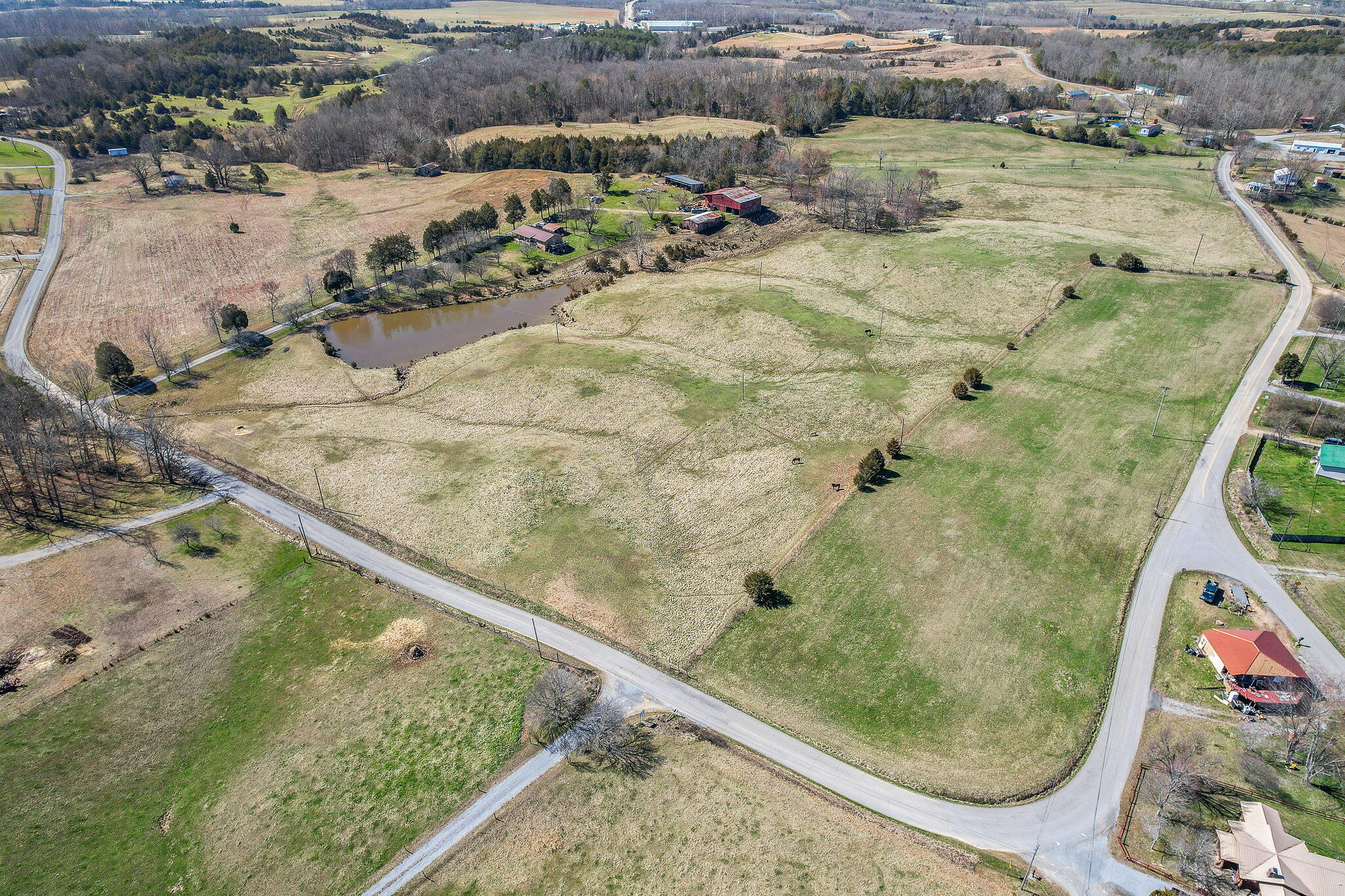 1005 Welcome Grove Road Mosheim, TN 37818 - Photo 8 of 41 6-web-or-mls-Welcome Grove 6