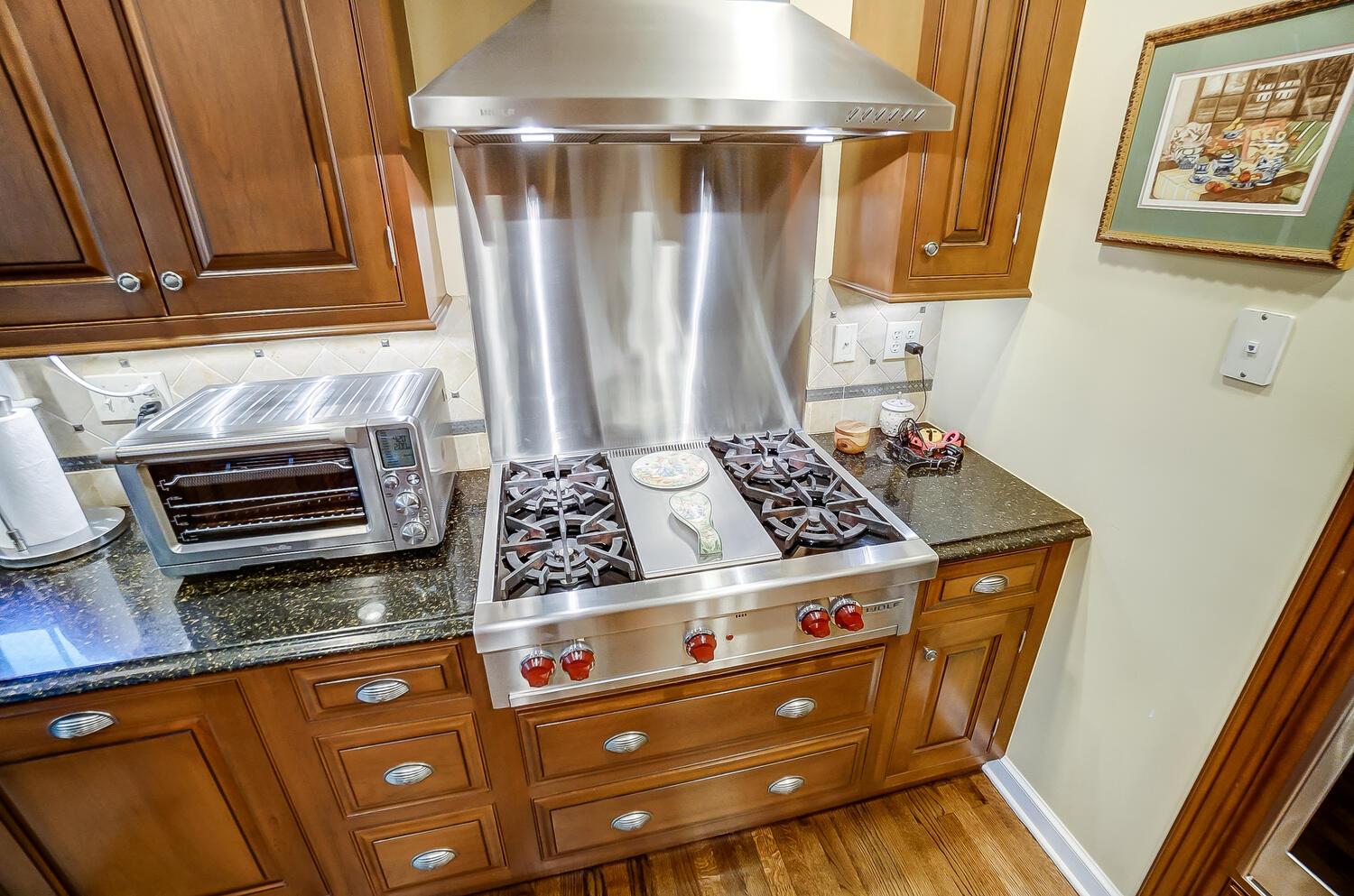 2115 Waltham Road Columbus, OH 43212 - Photo 14 of 49 Kitchen