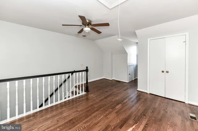 $4,100 | 1121 Portner Road, Alexandria, VA 22314