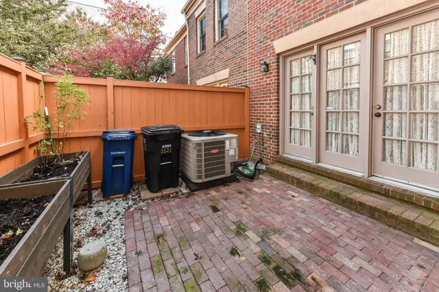 $4,100 | 1121 Portner Road, Alexandria, VA 22314