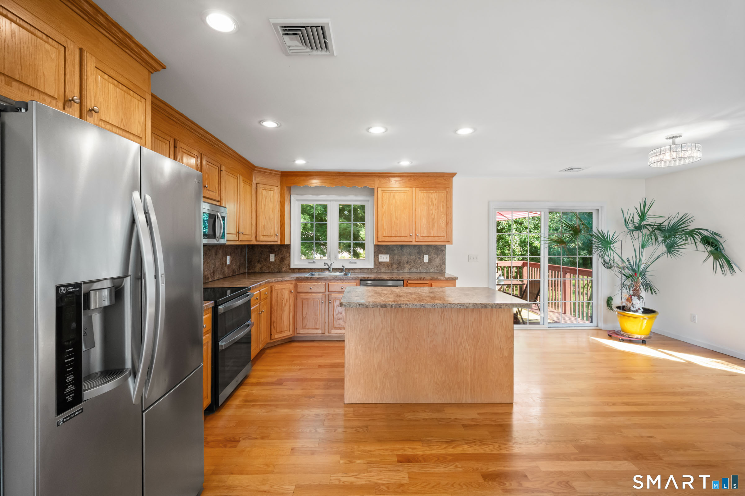 49 Ruggles Row Southington, CT 06479 - Photo 8 of 38 Gallery Image 8