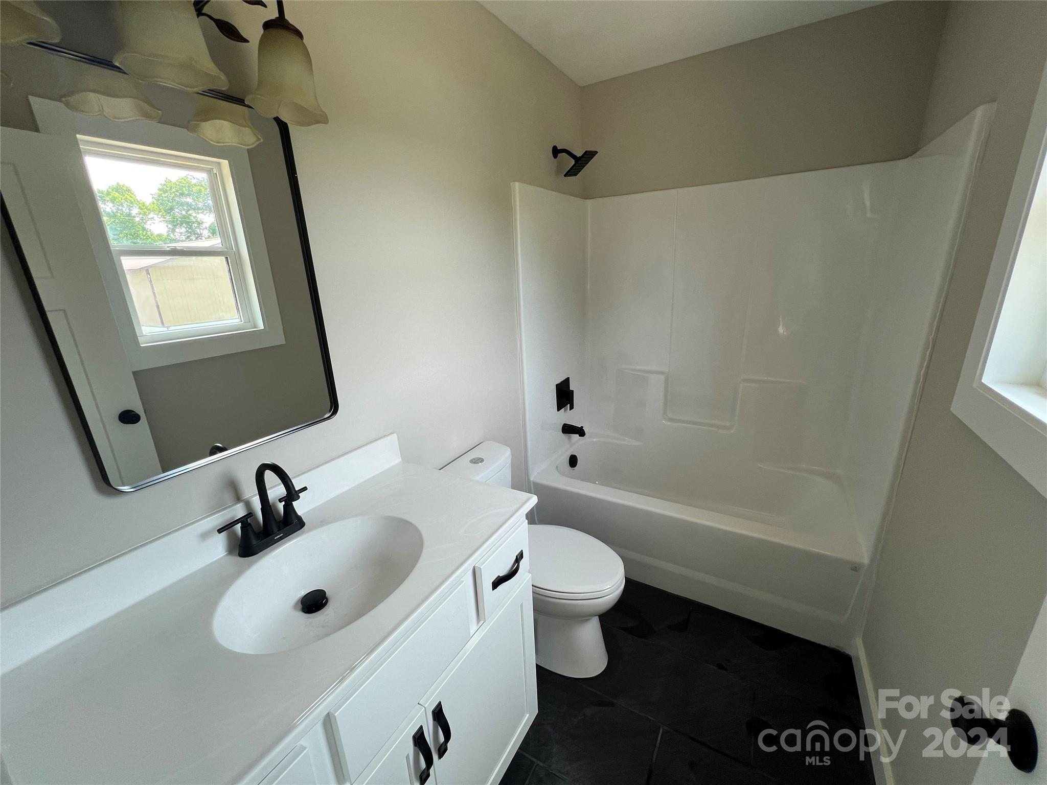 8 Fox Road Asheville, NC 28804 - Photo 8 of 13 Gallery Image 8