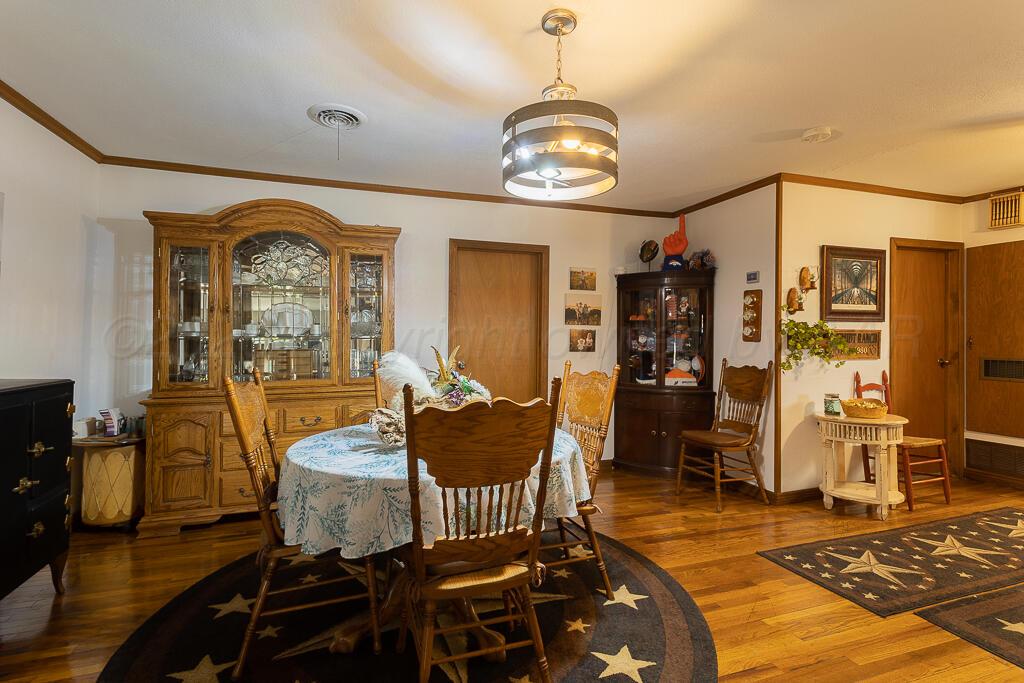 Schmidt Ranch Morse, TX 79062 - Photo 7 of 44 Main House Dining Room