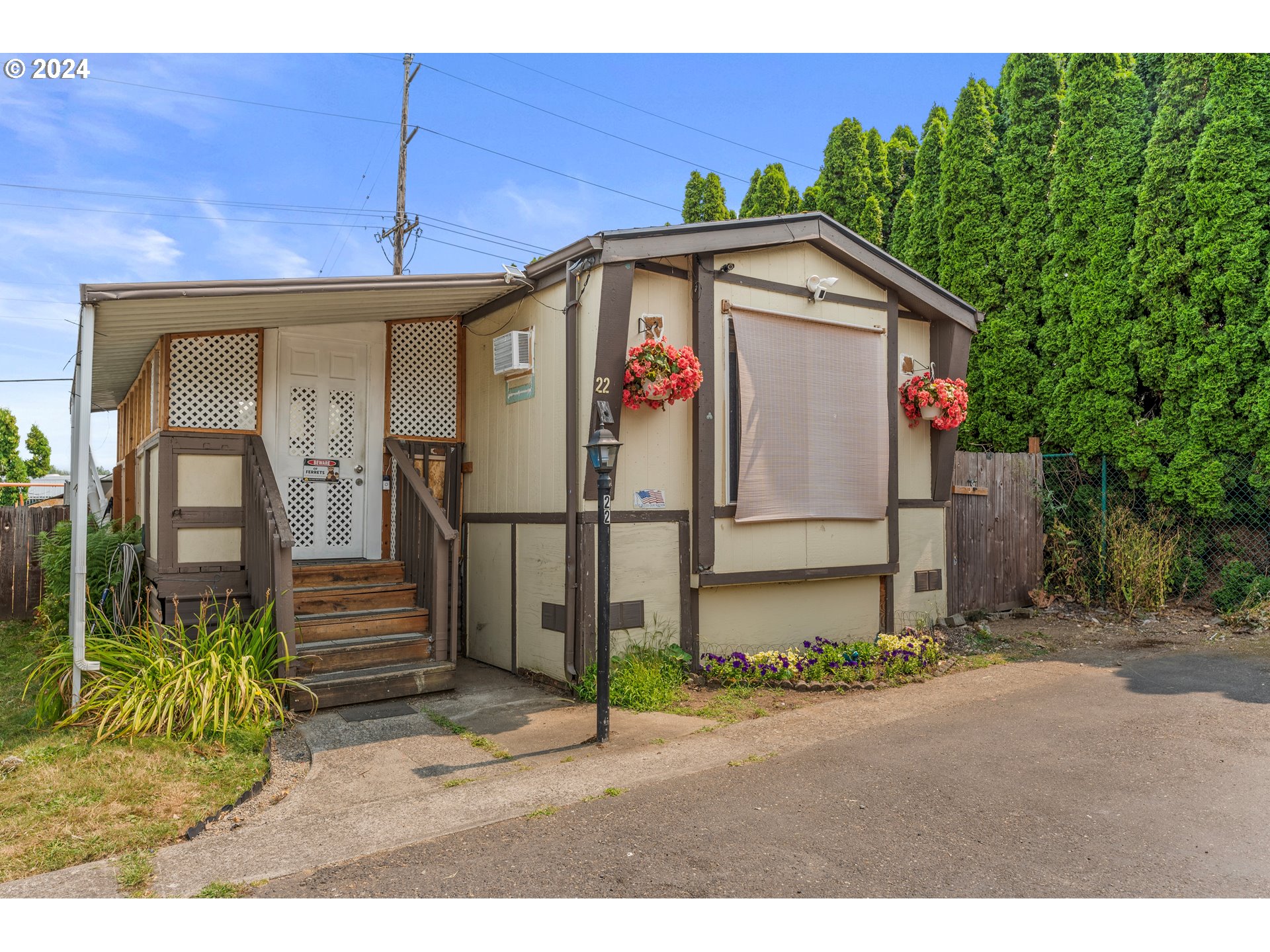 22204 Northeast Barr Road, Unit 22 Fairview, OR 97024 - Photo 1 of 12 Gallery Image 1