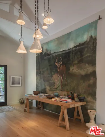 $8,995,000 | 226 South Rimpau Boulevard, Los Angeles, CA 90004