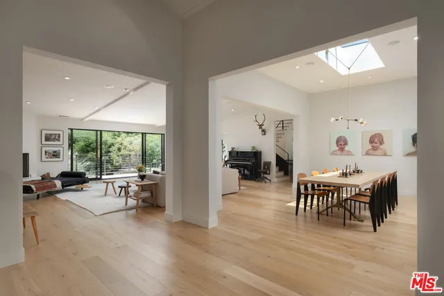 $8,995,000 | 226 South Rimpau Boulevard, Los Angeles, CA 90004