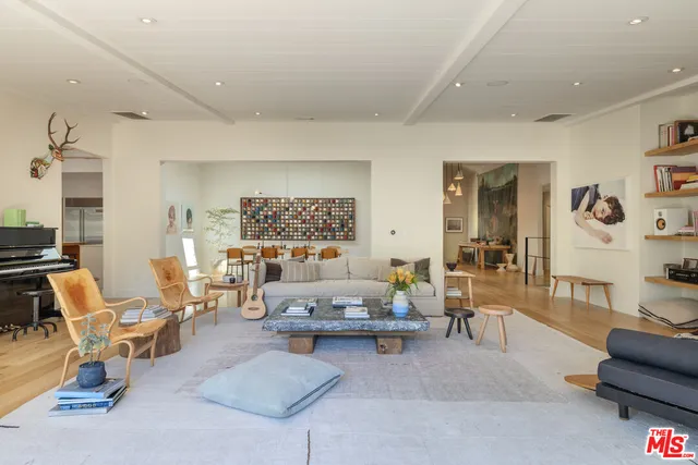 $8,995,000 | 226 South Rimpau Boulevard, Los Angeles, CA 90004