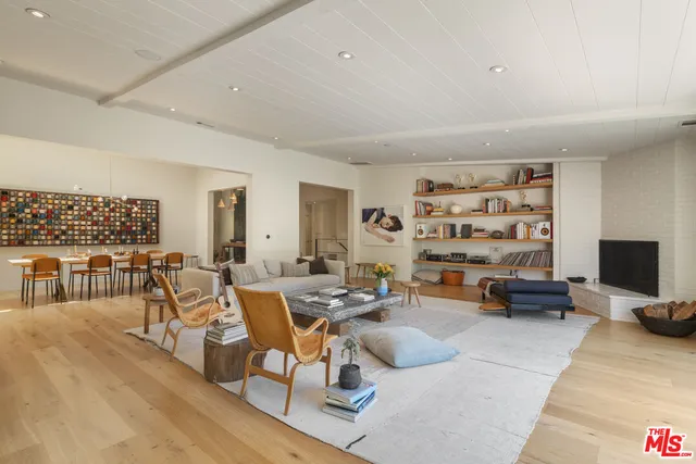 $8,995,000 | 226 South Rimpau Boulevard, Los Angeles, CA 90004