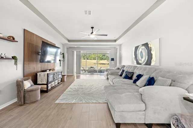 $549,900 | 5325 Basalt Drive, Mount Dora, FL 32757