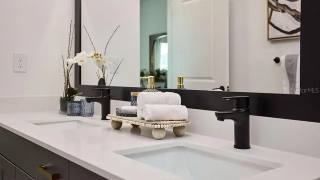 $2,395 | 9500 Grandtree Avenue, Unit C1, Venice, FL 34292