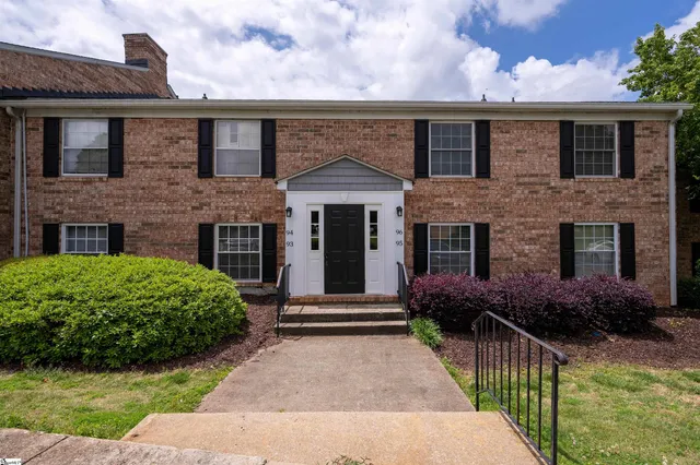 $274,601 | 925 Cleveland Street, Unit 93, Greenville, SC 29601