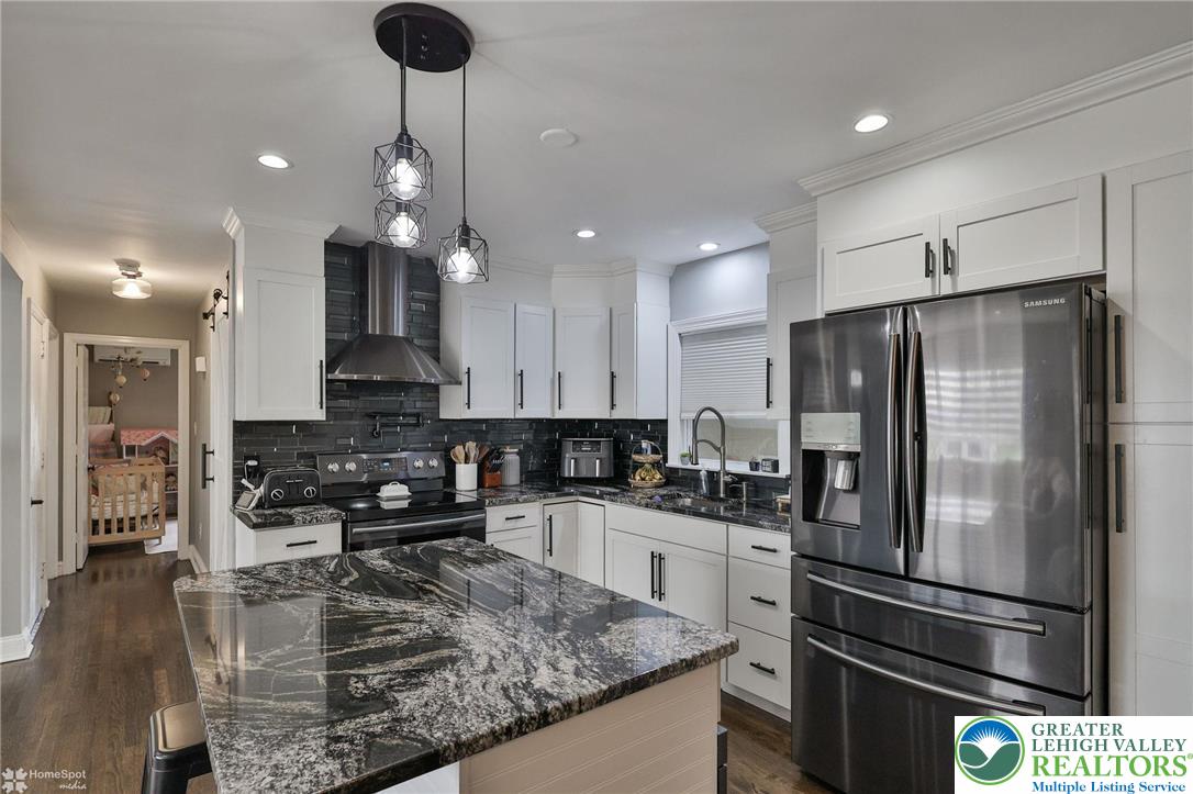 216 Young Road Nazareth, PA 18064 - Photo 12 of 54