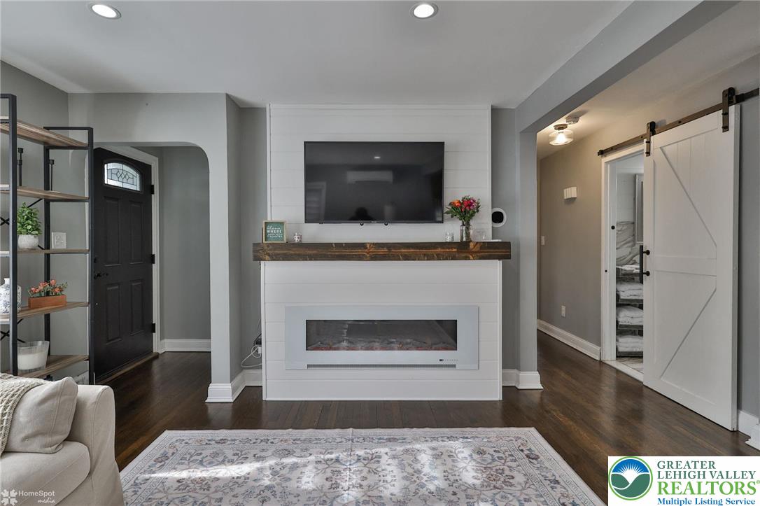 216 Young Road Nazareth, PA 18064 - Photo 9 of 54