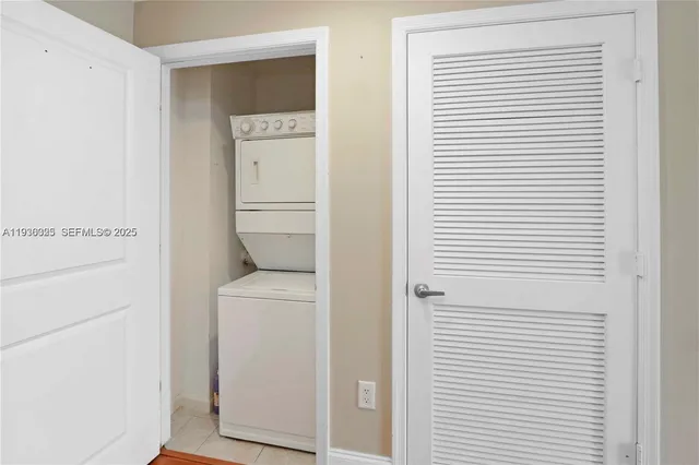 a view of washer and dryer