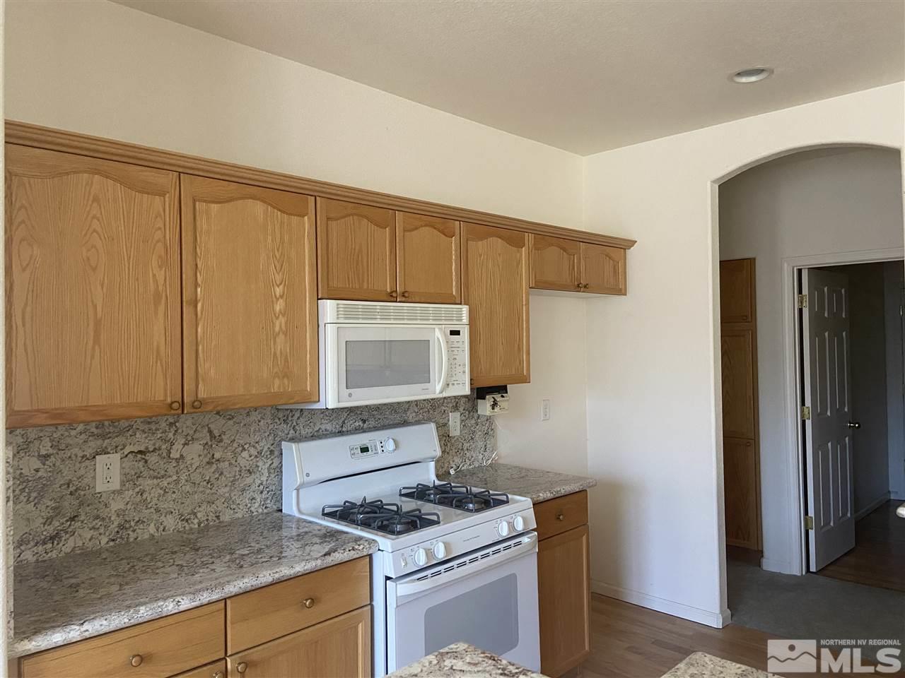 1865 San Joaquin Drive Reno, NV 89521 - Photo 7 of 21 Photo 7