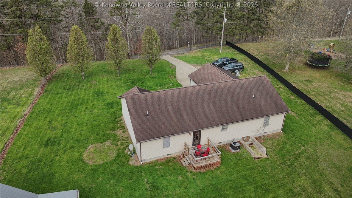 3899 Iva Durst Road Leon, WV 25123 - Photo 4 of 39 Gallery Image 4