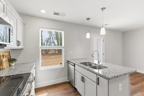 $199,900 | 670 Blossom Run, Spartanburg, SC 29307