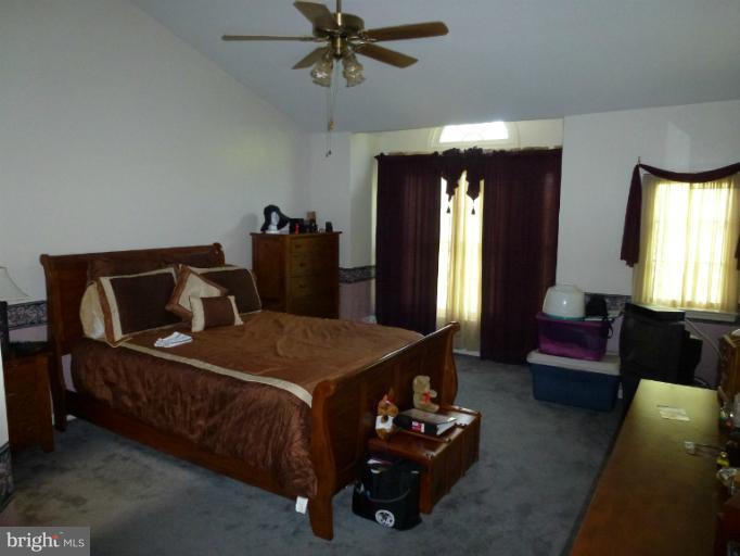 8017 Hilliard Drive Manassas, VA 20109 - Photo 6 of 13 Bedroom (Master)