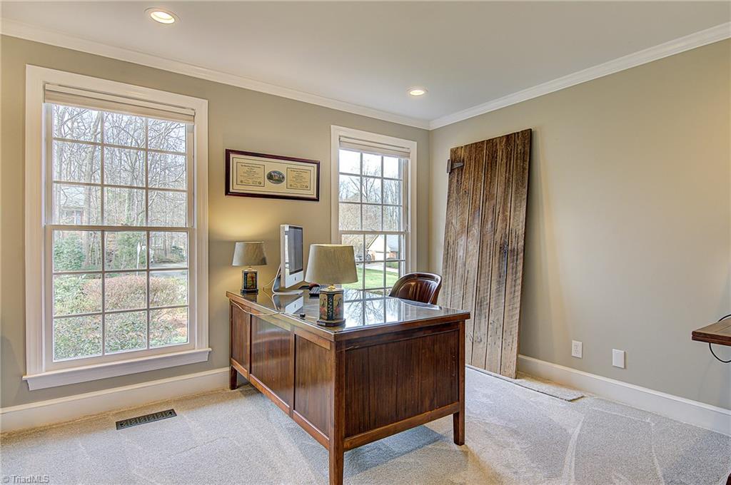 606 Hobbs Road Greensboro, NC 27403 - Photo 15 of 30 Gallery Image 15