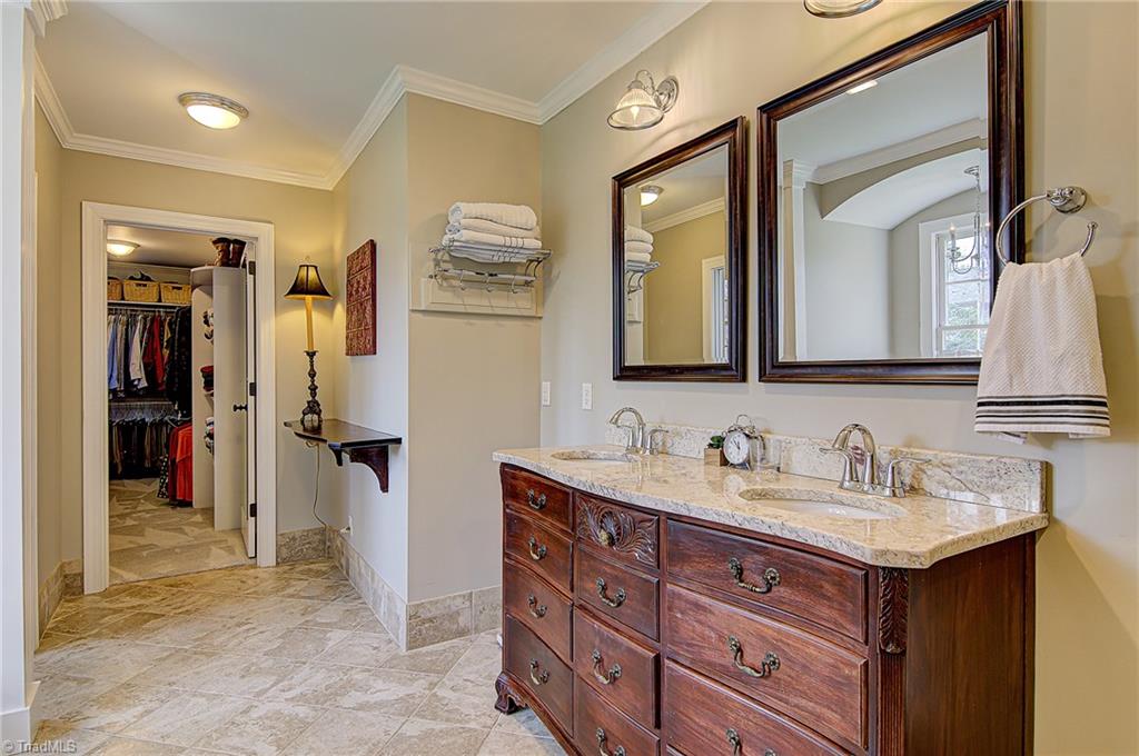 606 Hobbs Road Greensboro, NC 27403 - Photo 20 of 30 Gallery Image 20
