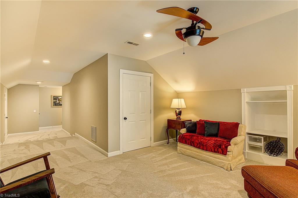 606 Hobbs Road Greensboro, NC 27403 - Photo 25 of 30 Gallery Image 25