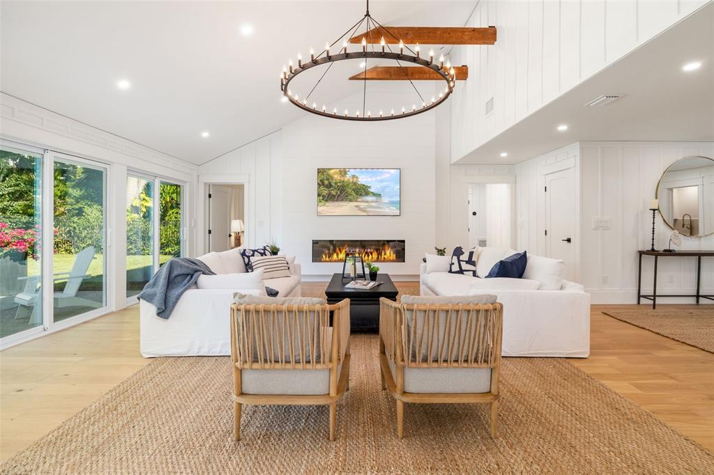 1705 Field Road Sarasota, FL 34231 - Photo 7 of 81 Gallery Image 7