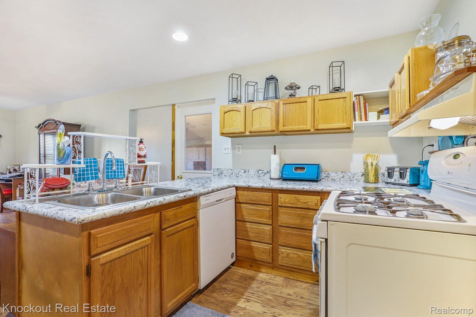 8961 Vassar Road Millington, MI 48746 - Photo 16 of 55 8961 Vassar Rd Millington-17.jpg