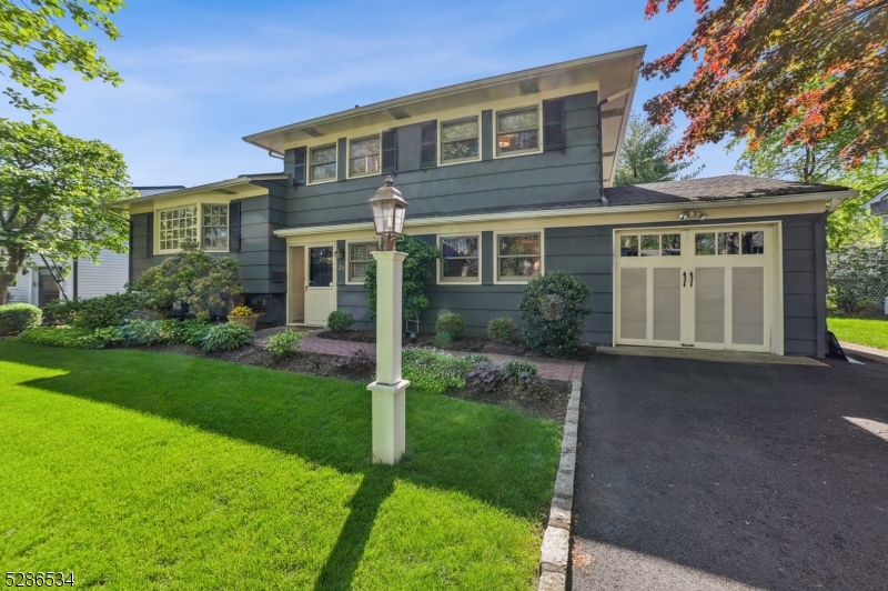 21 Cottage Lane, Springfield, NJ 07081 Compass