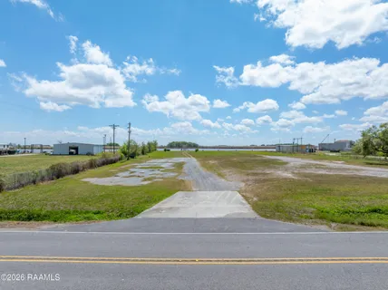 $300,000 | 333 Abbeville La, Abbeville, LA 70510